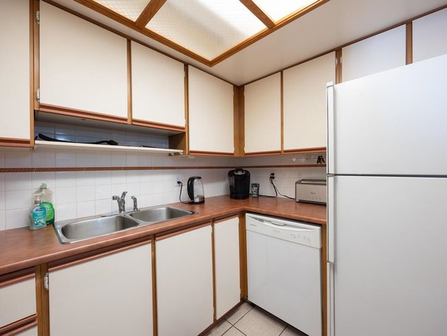 114 - 812 Milton St, Condo with 2 bedrooms, 1 bathrooms and 1 parking in New Westminster BC | Image 8