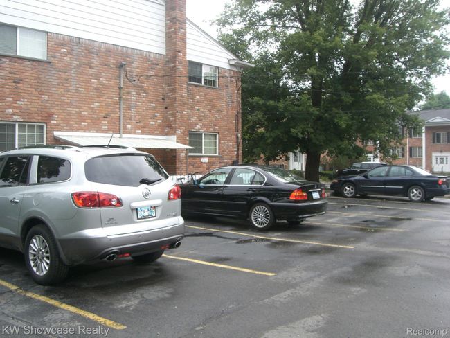 APT-2 - 630 Ann St, Condo with 1 bedrooms, 1 bathrooms and null parking in Birmingham MI | Image 17