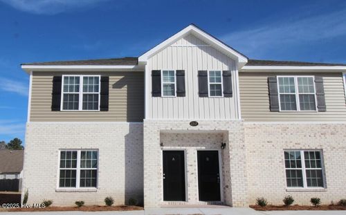 a-2213 Chavis Dr, Greenville, NC, 27858-8190 | Card Image
