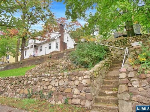 218 Brown Ave, Prospect Park, NJ, 07508-1945 | Card Image