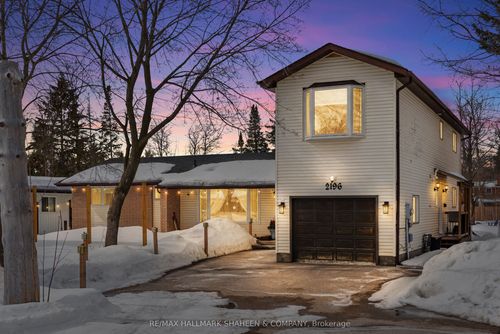 2196 Richard St, Innisfil, ON, L9S2C4 | Card Image