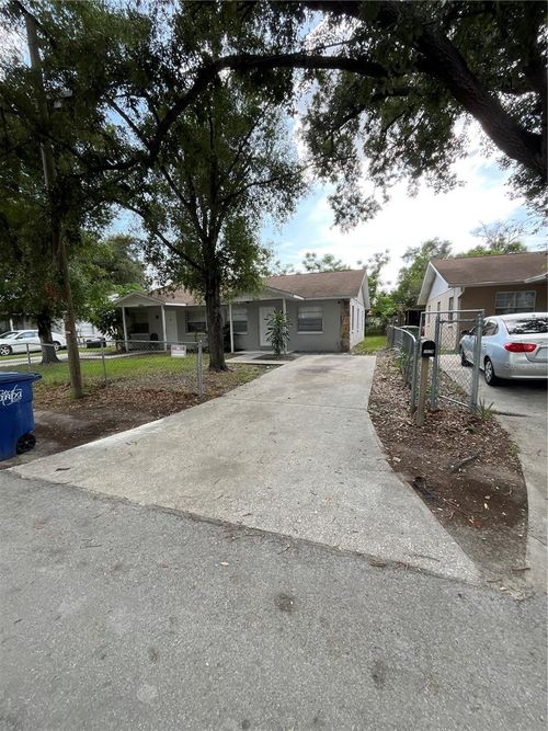 3616-b-3614 Phillips St, TAMPA, FL, 33619-1555 | Card Image