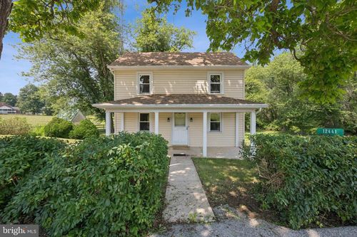 12441 Wolfsville Rd, Myersville, MD, 21773-9303 | Card Image