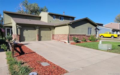 4975 E 124th Way, Townhouse with 2 bedrooms, 1 bathrooms and 4 parking in Thornton CO | Image 2