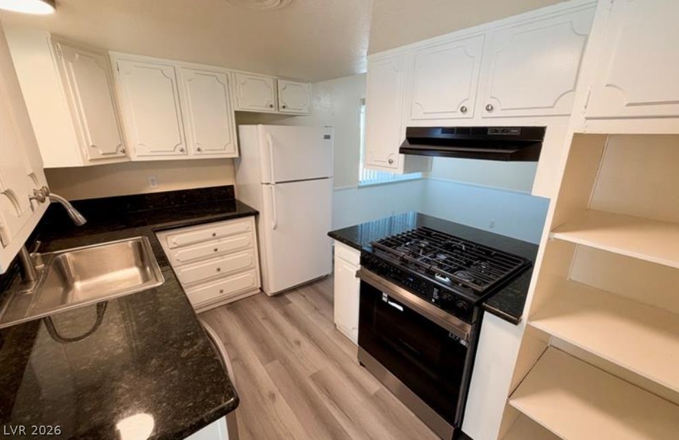 Residential Lease in Las Vegas 4