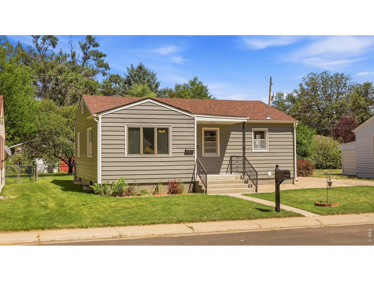 Residential in Brush 2