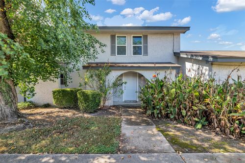 1831 Country Village Blvd, Humble, TX, 77338-5057 | Card Image