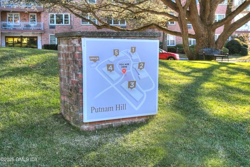 2b-4 Putnam Hl, Greenwich, CT, 06830-5713 | Card Image