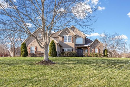 5613 Majestic Cir, COLUMBIA, MO, 65203-9721 | Card Image