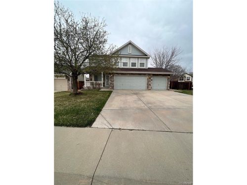 19193 E Amherst Dr, Aurora, CO, 80013-9415 | Card Image