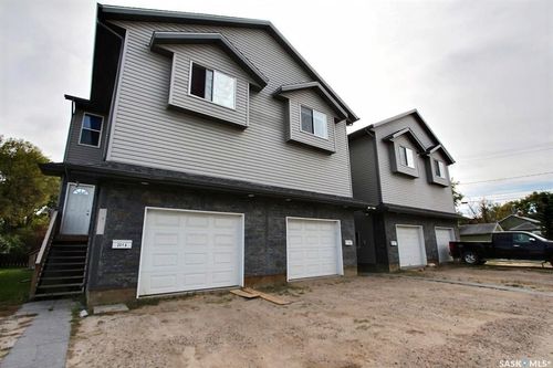 201 10th St E, Prince Albert, SK, S6V0Z1 | Card Image