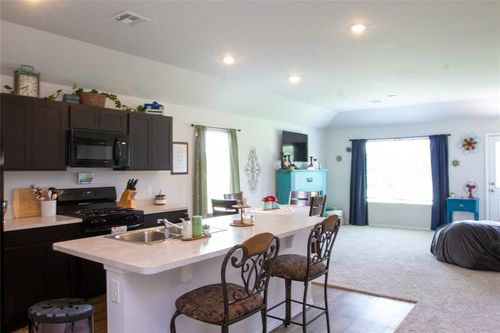 1201 Stallion Dr, Guthrie, OK, 73044-5166 | Card Image