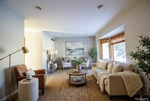 2192 Brinston Drive, Troy, MI, 48083 | Card Image