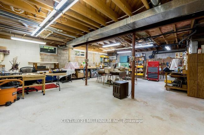 1264 Olde Base Line Rd, House other with 3 bedrooms, 2 bathrooms and 10 parking in Terra Cotta ON | Image 31