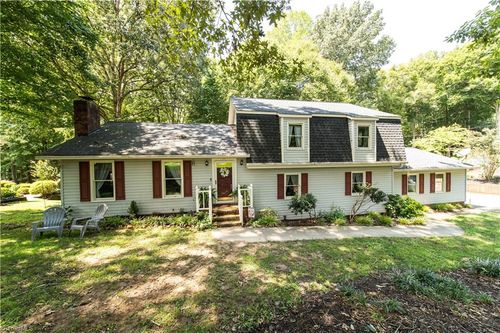 291 Magnolia Avenue, Mocksville, NC, 27028 | Card Image