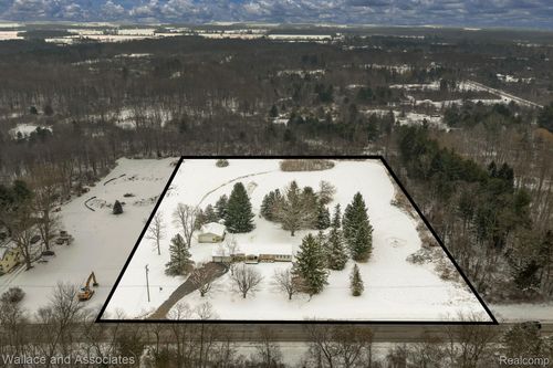 7907 Brockway Rd, Melvin, MI, 48454-9521 | Card Image