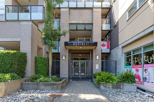 208-55 Eighth Ave, New Westminster, BC, V3L0E8 | Card Image