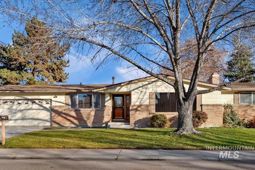 3850 N Rugby Dr, Boise, ID, 83704-4367 | Card Image