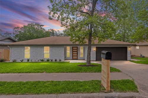 405 Tawny Dr, Austin, TX, 78745-6429 | Card Image
