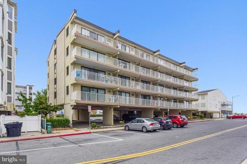 203-8 35th St, OCEAN CITY, MD, 21842-3390 | Card Image