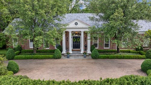 675 E Woodland Rd, Lake Forest, IL, 60045-1447 | Card Image