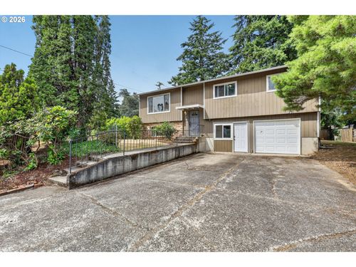 15 Ne 113th Pl, Portland, OR, 97220-2308 | Card Image
