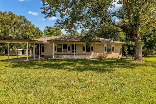 302 Channelview Dr, Anahuac, TX, 77514-3200 | Card Image