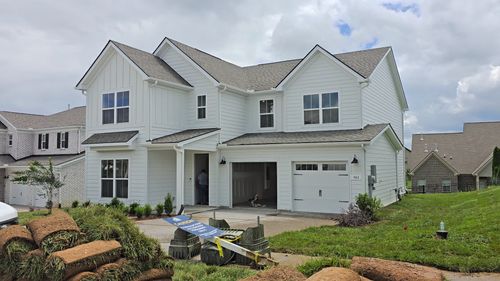 482 Carriage House Ln, Hendersonville, TN, 37075-1410 | Card Image