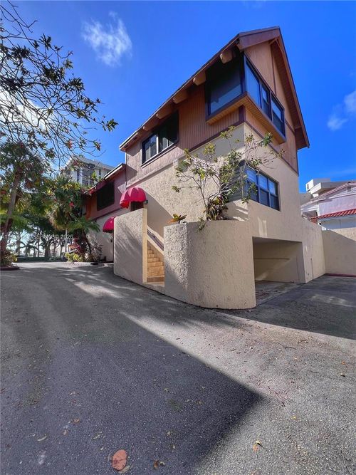 3-1890 Brickell Ave, Miami, FL, 33129-1625 | Card Image