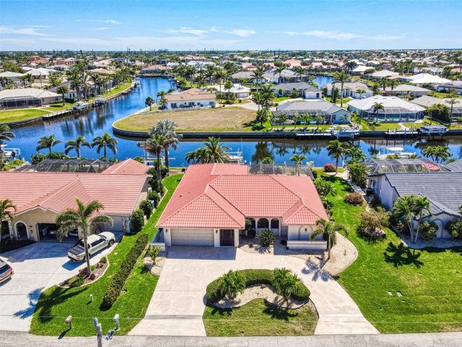 815 Via Formia, House other with 3 bedrooms, 2 bathrooms and null parking in PUNTA GORDA FL | Image 6