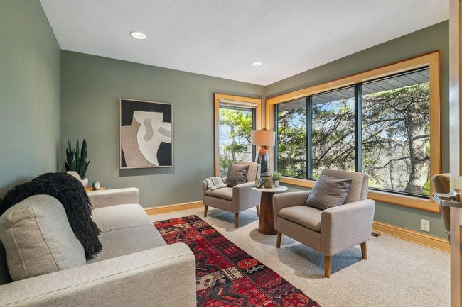 Huge Windows | Image 12