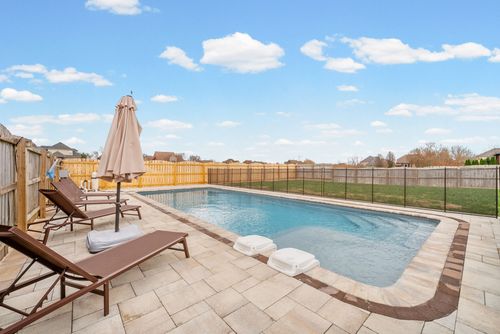 1517 Green Grove Way, Clarksville, TN, 37043-1549 | Card Image