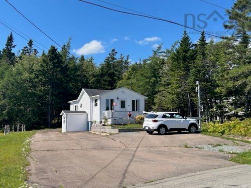59 De Raymond St, Saint Peters, NS, B0E3B0 | Card Image