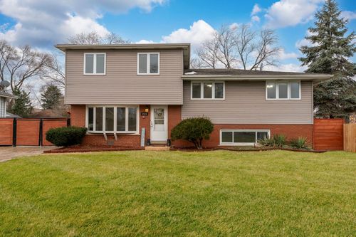 8306 S 82nd Ave, Justice, IL, 60458-2214 | Card Image