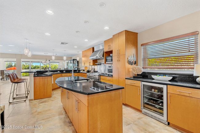 Chef's kitchen | Image 6