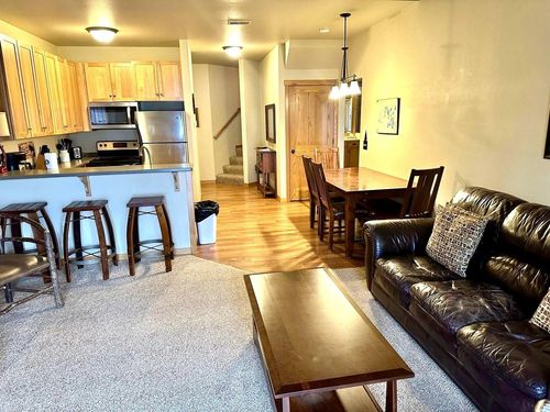 304-3958 Eagle Waters Rd, Eagle River, WI, 54521-9497 | Card Image