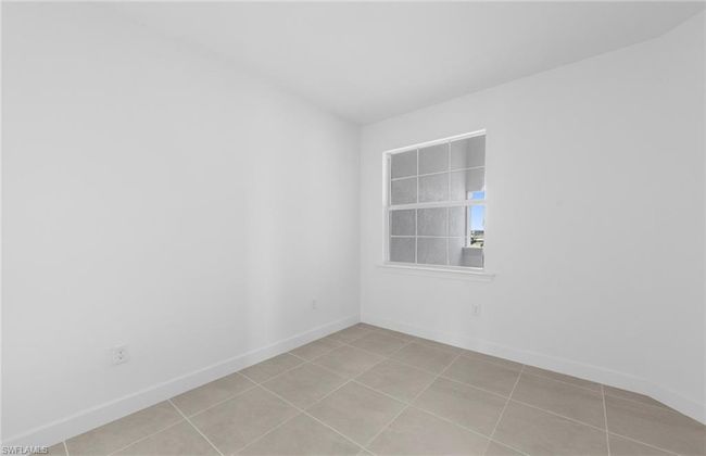 12662 Pyrite Ct, Condo with 2 bedrooms, 2 bathrooms and 2 parking in Alva FL | Image 24