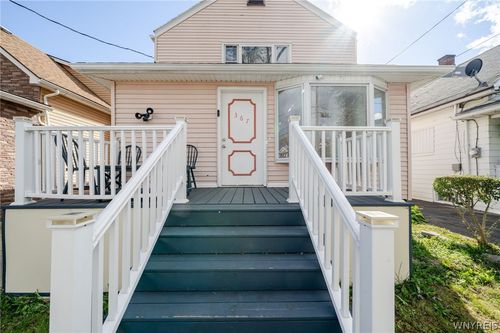 367 Warwick Ave, Buffalo, NY, 14215-3269 | Card Image