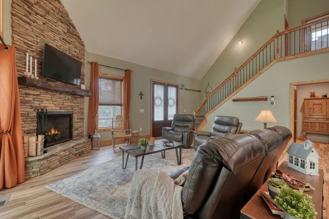 784 Sneaking Creek Dr, Home with 3 bedrooms, 4 bathrooms and null parking in Hayesville NC | Image 13