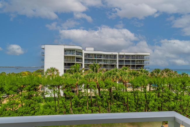 APT-401 - 3450 S Ocean Blvd, Condo with 2 bedrooms, 2 bathrooms and null parking in Palm Beach FL | Image 30