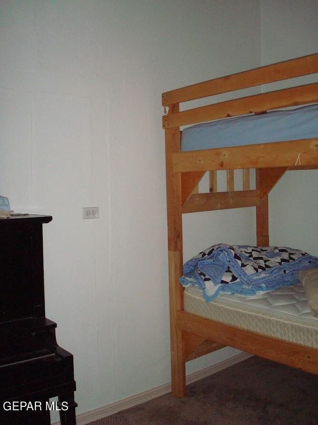 Room-3 4 | Image 12