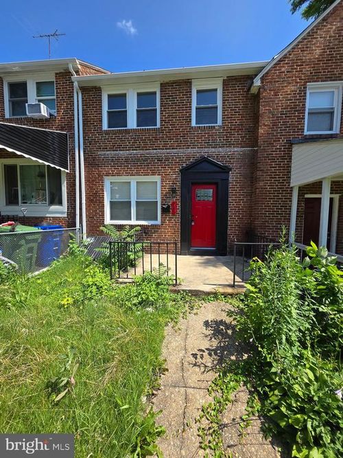 940 E 41st St, BALTIMORE, MD, 21218-1301 | Card Image