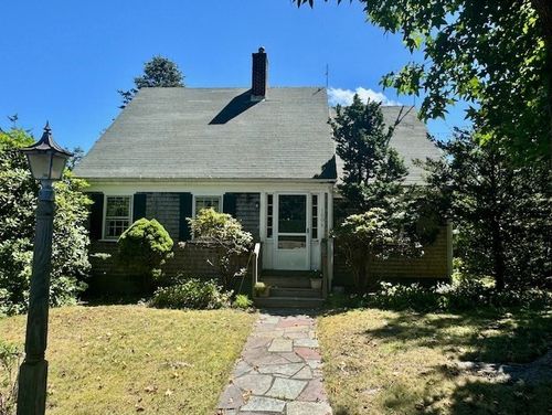 160 Causeway Road, Tisbury, MA, 02568 | Card Image