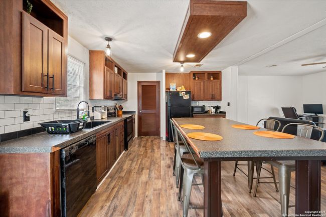 157 County Road 6816, House other with 4 bedrooms, 2 bathrooms and null parking in Natalia TX | Image 16