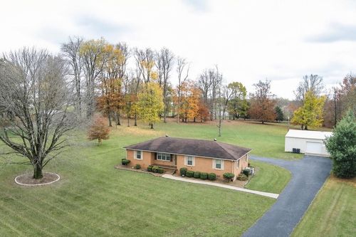 1200 Sullivan Dr, Lafayette, TN, 37083-2602 | Card Image