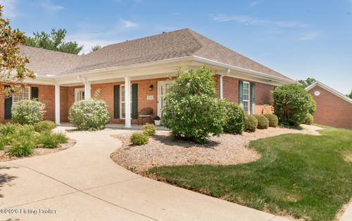 824 Garden Pointe Dr, Simpsonville, KY, 40067-5431 | Card Image