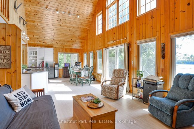 1037 Fire Route 20 G, House other with 4 bedrooms, 3 bathrooms and 5 parking in Gravenhurst ON | Image 13