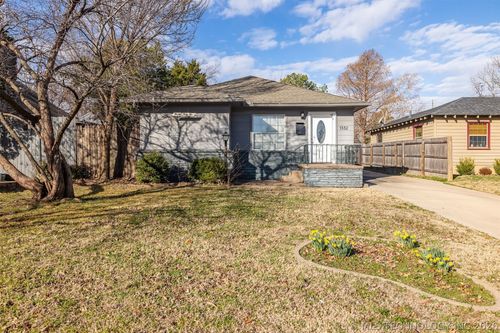 1332 Knoxville Ave, Tulsa, OK, 74112-5806 | Card Image