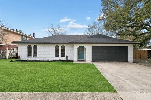 1425 Constitution Dr, Slidell, LA, 70458-2113 | Card Image