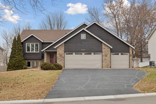 9556 79th St S, Cottage Grove, MN, 55016-5205 | Card Image